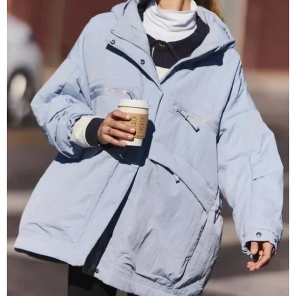 Free People Billie Boxy Lightweight Insulated Jacket Medium Large NWT - Picture 1 of 6